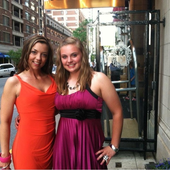 Meet your Posher, Jennifer - Picture 11 of 11